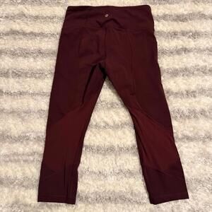 Lululemon Cropped Leggings Women Burgundy  Size 8